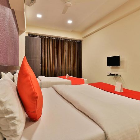 Hotel Royal Rituals Vesu Сурат Экстерьер фото